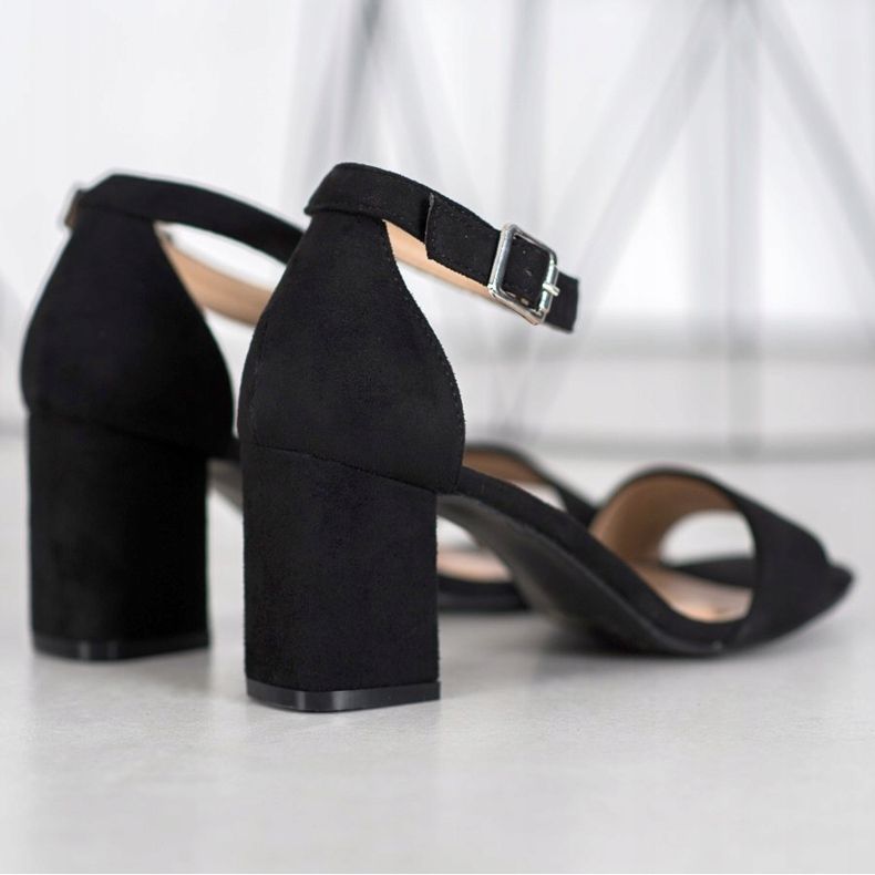 Sandálias VINCEZA clássicas preto 1