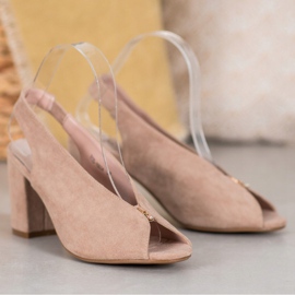 Sapatos elegantes em um poste VINCEZA bege 1