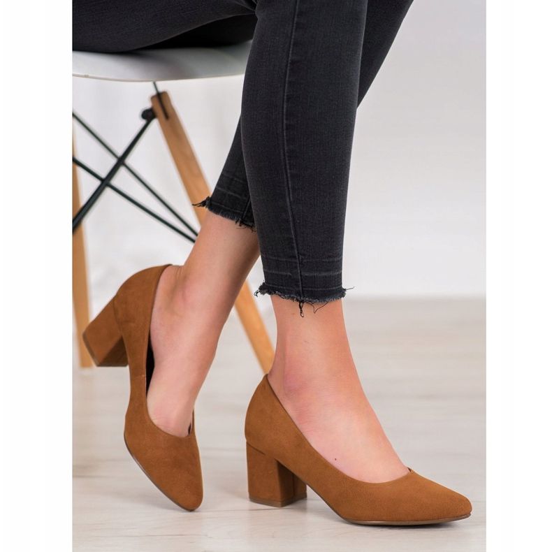 W. Potocki Sapatos clássicos de salto alto castanho 1 W. Potocki Sapatos clássicos de salto alto castanho 1