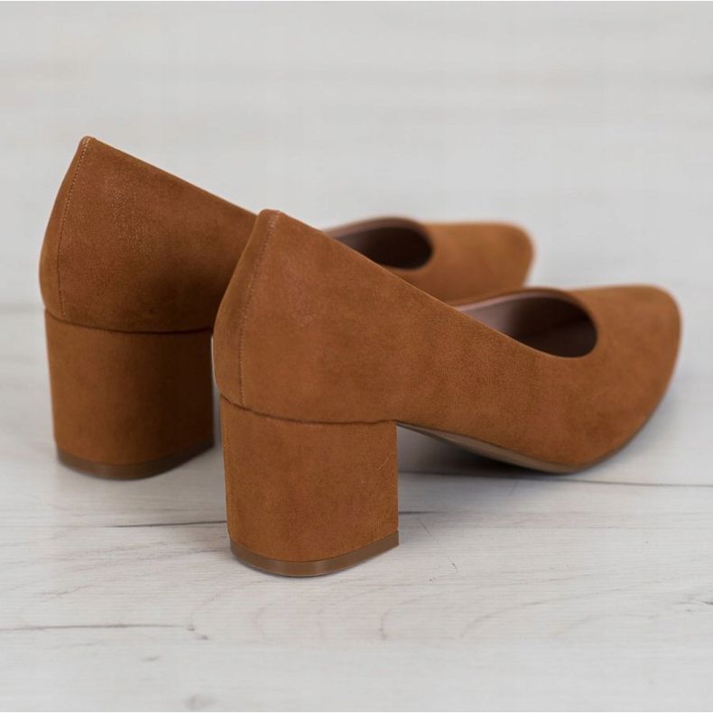 W. Potocki Sapatos clássicos de salto alto castanho 2