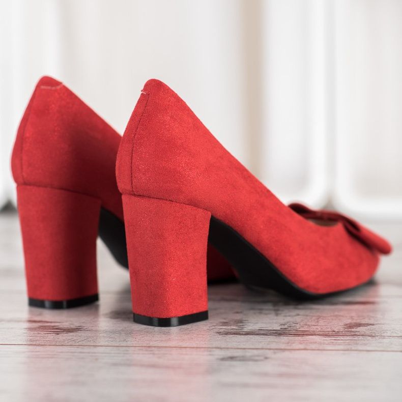 W. Potocki Bombas de purpurina com arco vermelho 1 W. Potocki Bombas de purpurina com arco vermelho 1