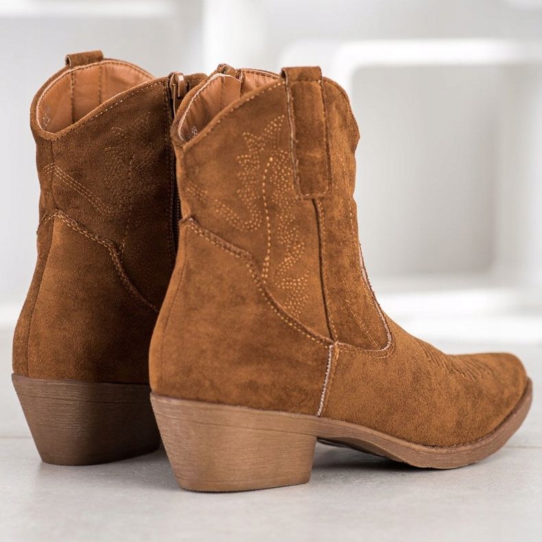 Ideal Shoes Botas de cowboy com camurça castanho 1 Ideal Shoes Botas de cowboy com camurça castanho 1