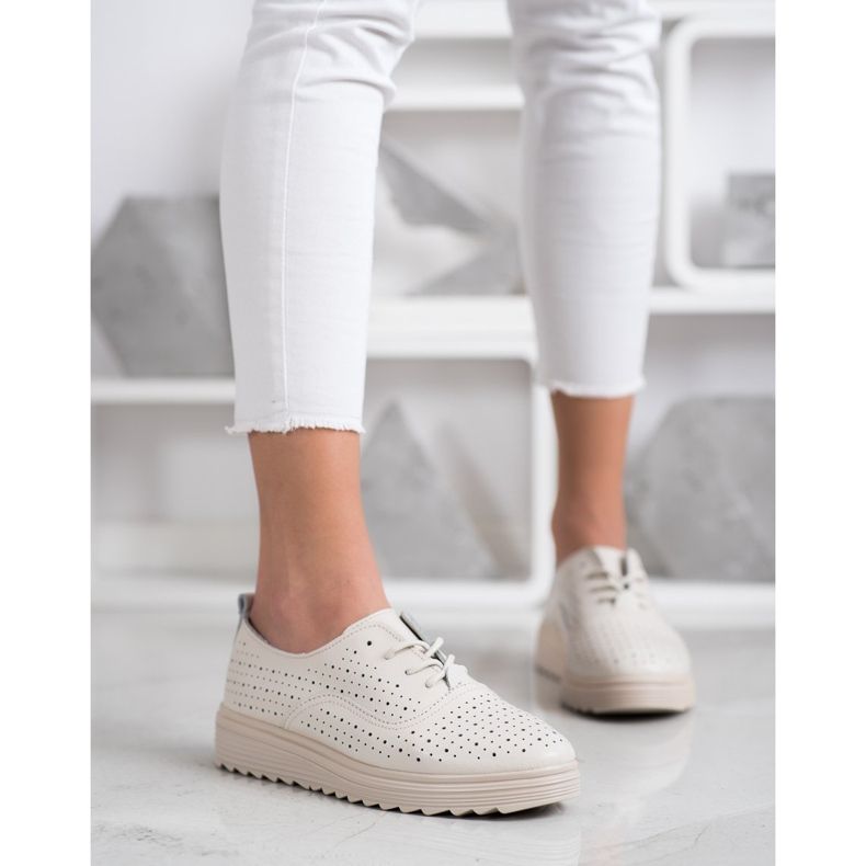 Goodin Calçado de couro a céu aberto bege 2