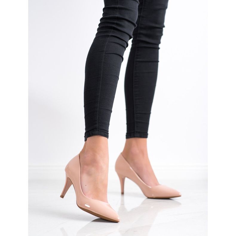 Goodin Bombas clássicas lacadas bege rosa 1