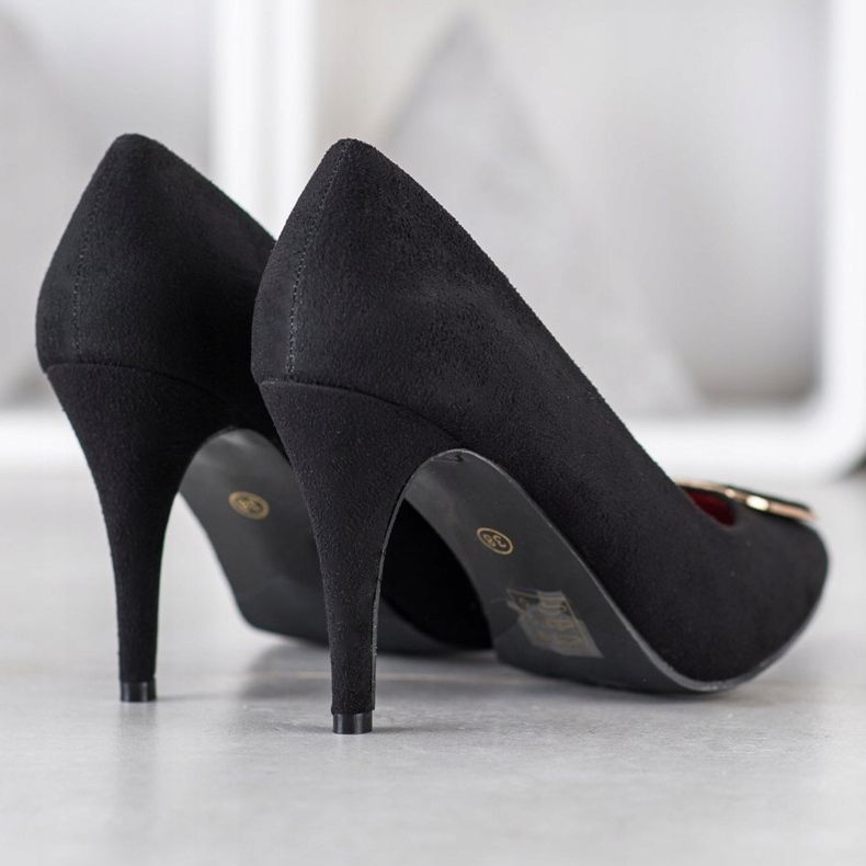 Goodin Bombas Com Ornamento preto 1