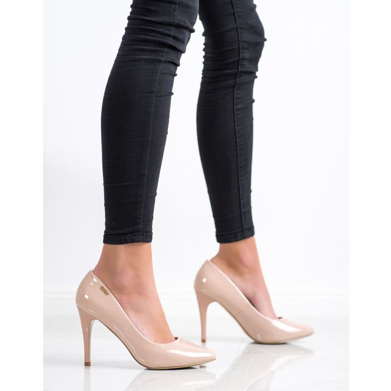 Goodin Bombas lacadas bege rosa 2