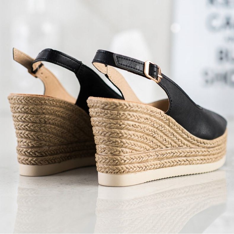Sabatina Sandálias Light Wedge preto 1