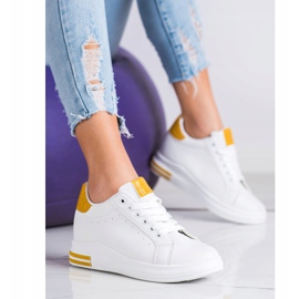 Ideal Shoes Tênis Spring Wedge branco amarelo 1