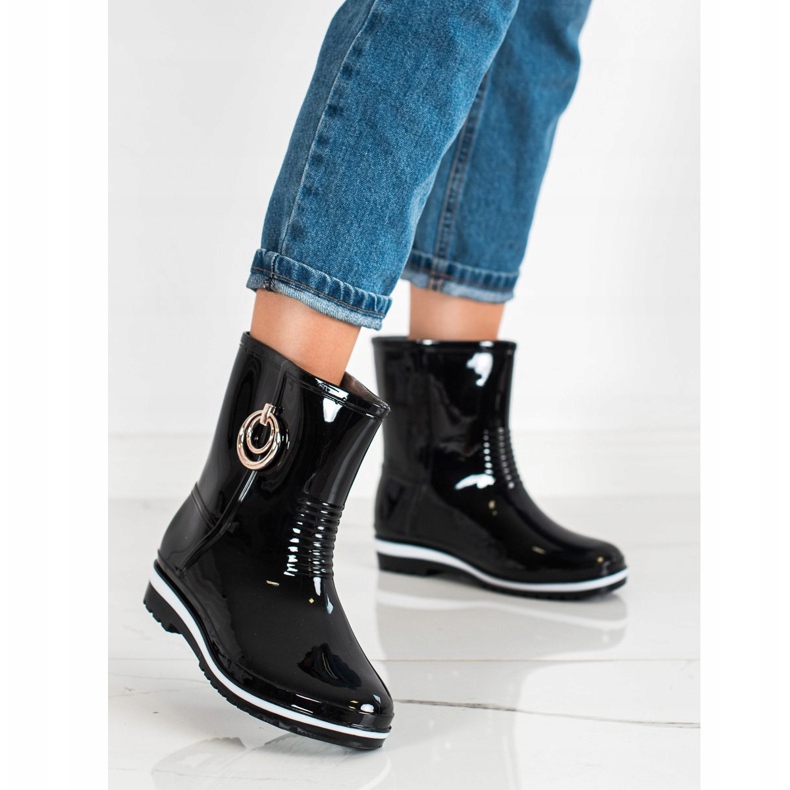 Bona Galochas com enfeite de ouro preto 1