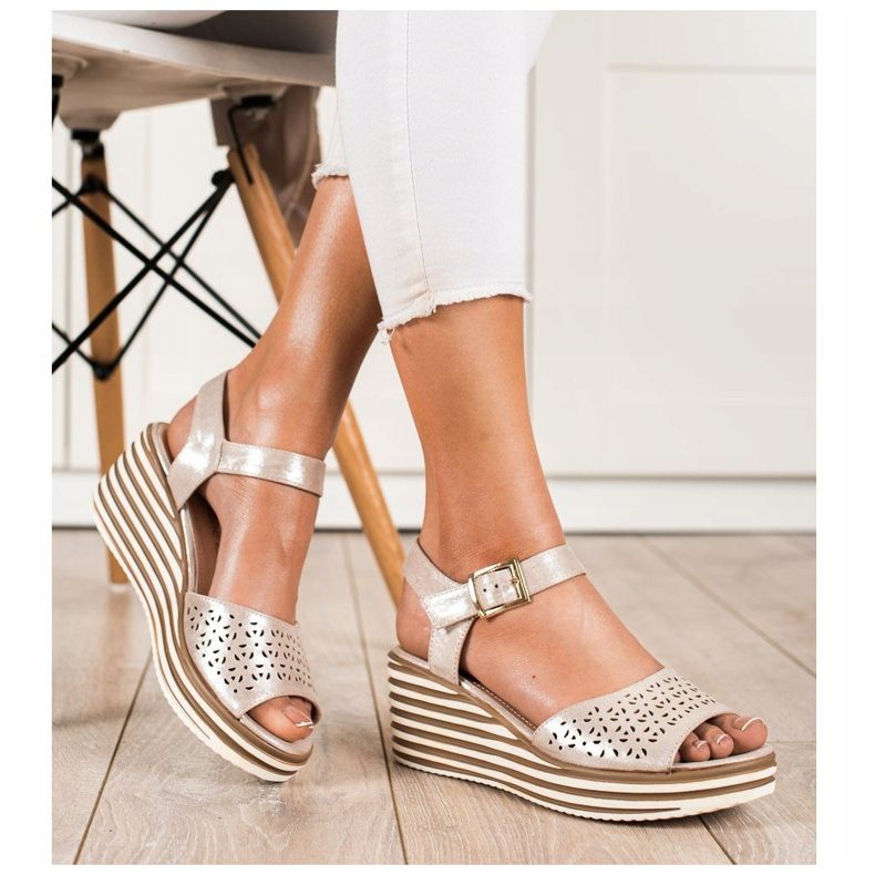 Sandálias douradas brilhantes de Sergio Leone dourado 1