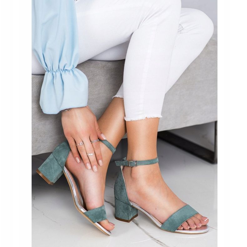 Sandálias em Bar Sergio Leone verde 1