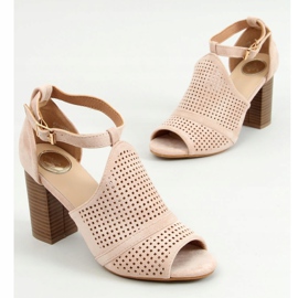 Sandálias bege com salto aberto CZ-10220 Beige 1