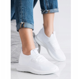 Tênis branco MCKEYLOR 2