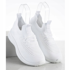 Tênis branco MCKEYLOR 1