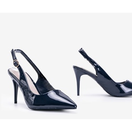 Bombas da Marinha envernizadas em um cinto Cindy azul 1 Bombas da Marinha envernizadas em um cinto Cindy azul 1