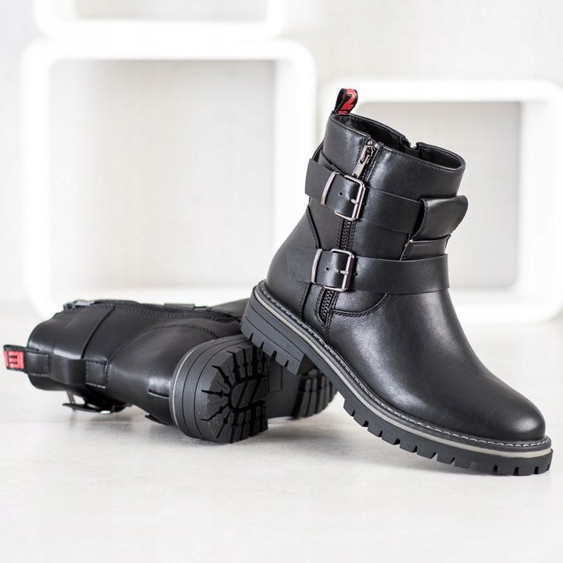 J. Star Trabalhadores com fivelas preto 2