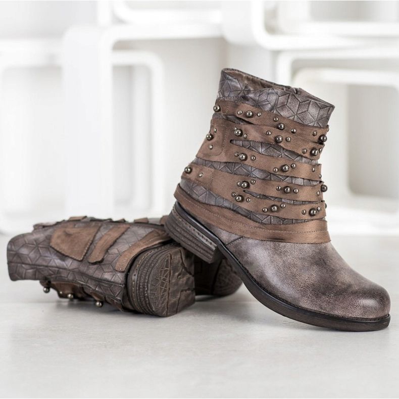 Queentina Botas confortáveis com enfeites cinza 1 Queentina Botas confortáveis com enfeites cinza 1