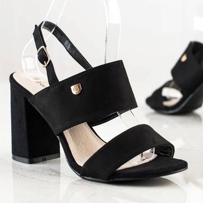 Goodin Sandálias em uma barra larga preto 1