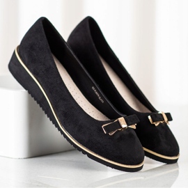 Goodin Black Brogues com um arco preto 2