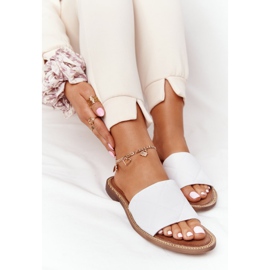 Chinelos de couro com acolchoado Nicole 2650 branco 1