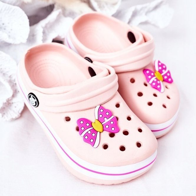Chinelos de espuma infantil crocs rosa preguiçoso dia 1