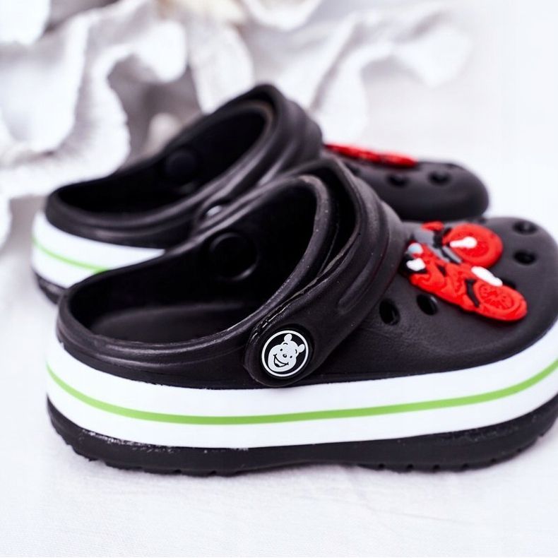 Chinelos de espuma infantil Kroks Black Lazy Day preto multicolorido 1