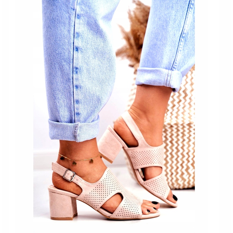 BUGO Sandálias femininas com salto a céu aberto Bege Valery 1 BUGO Sandálias femininas com salto a céu aberto Bege Valery 1