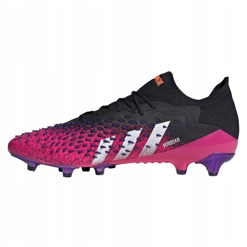 Chuteiras Adidas Predator Freak.1 Low Ag M FZ3751 preto, preto, rosa preto 1