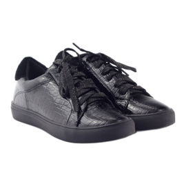 American Club Esportes empatados com o americano 15.240 preto 4