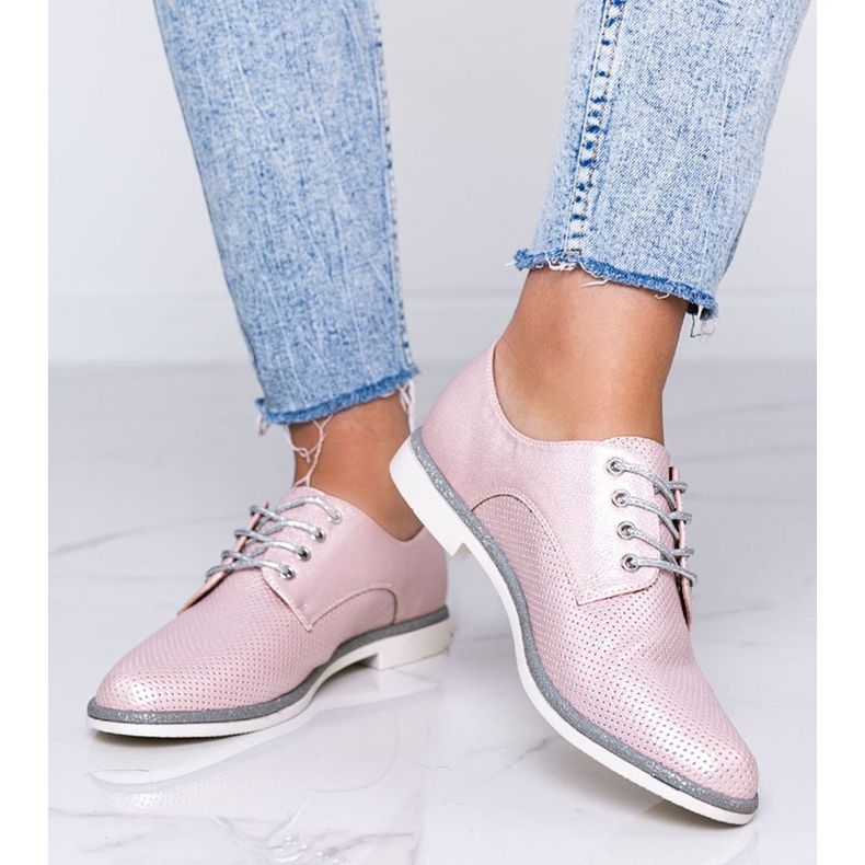 Sapatos rosa Kyoto brilhantes com orifícios 1