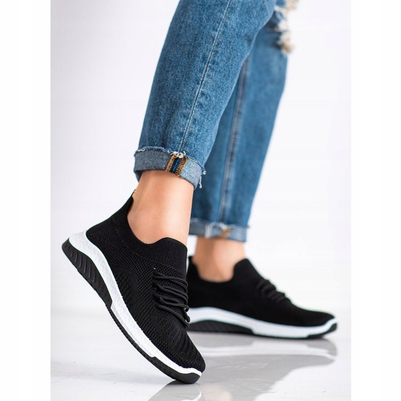 Camo Tênis Preto Aberto 1