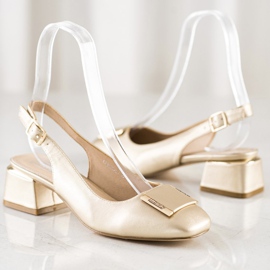 Filippo Bombas douradas com couro ecológico dourado 1