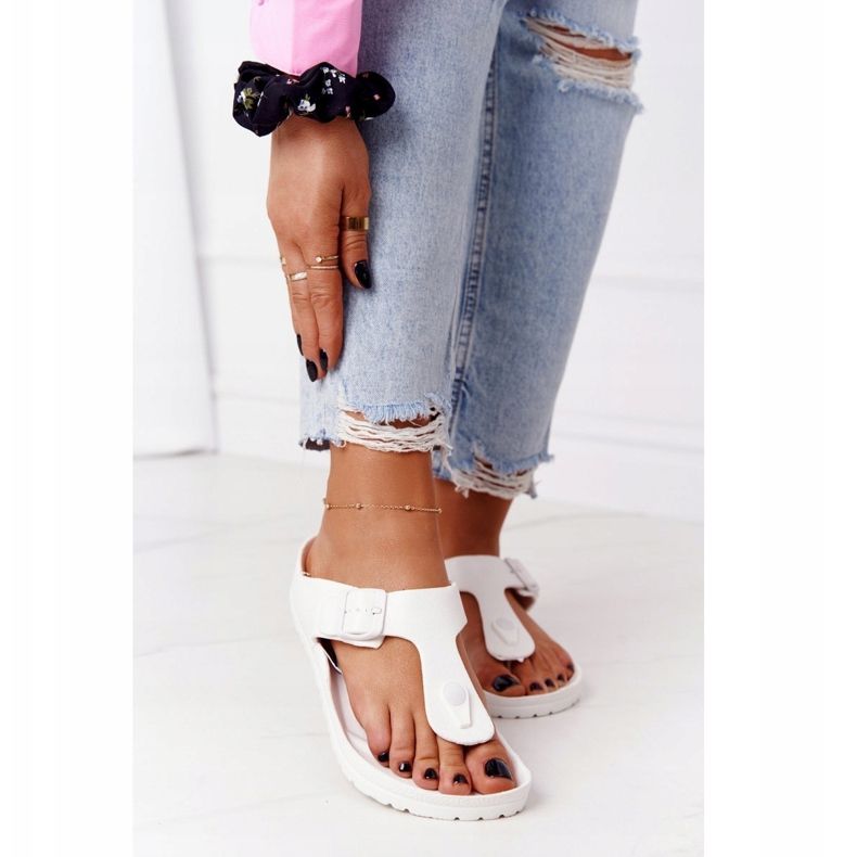 NEWS Chinelo feminino de borracha branco Alma 2