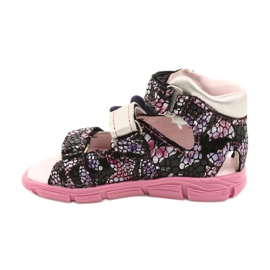 Mazurek Sandálias de couro para meninas altos preventivos 291 com uma borboleta prata 1