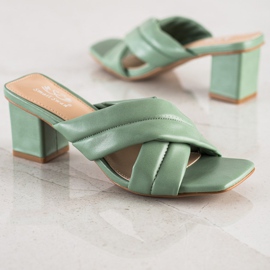 Small Swan Chinelos elegantes de couro ecológico verde 1