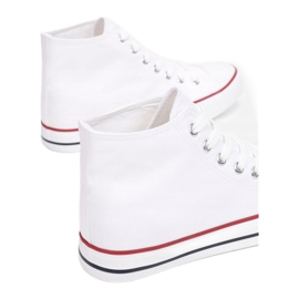 Vices Vícios KA39-71-branco 1 Vices Vícios KA39-71-branco 1