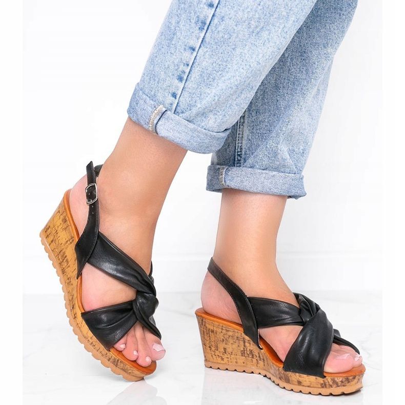 Sandálias pretas de cunha de Buenos Aires preto 1