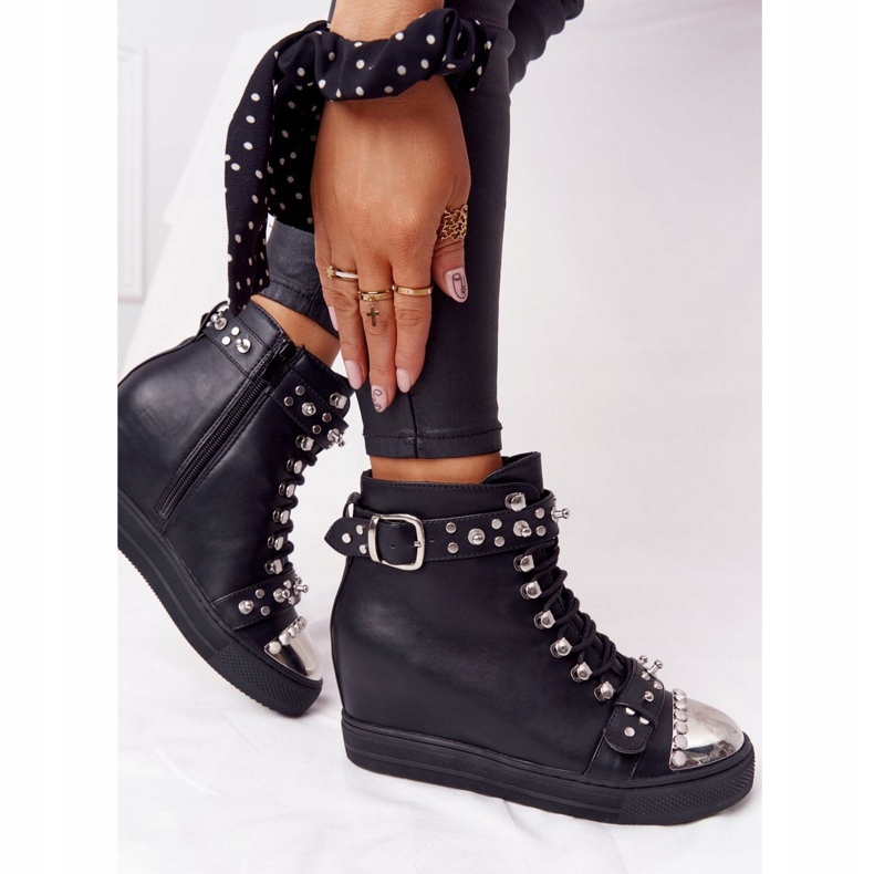 Botas pretas em uma cunha com strass Lu Boo preto 1 Botas pretas em uma cunha com strass Lu Boo preto 1
