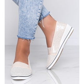 Bailarinas bege brilhante na cunha Glam Star 1