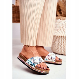 Chinelos femininos Big Star Metallic Pattern DD274127 branco tolet prata verde 1 Chinelos femininos Big Star Metallic Pattern DD274127 branco tolet prata verde 1