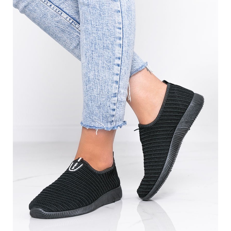 Tênis Esportivos Pretos Faça isso 1