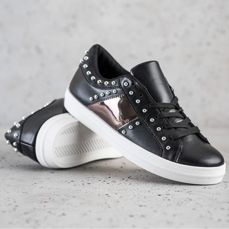 SHELOVET Tênis Pretos Com Ornamentos 1