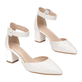 Vices Vícios 77-241-71-branco 1 Vices Vícios 77-241-71-branco 1