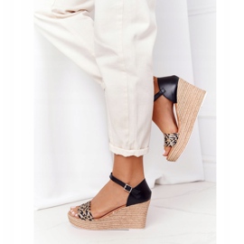 Sandálias de couro cunha Maciejka L4869-01 pretas preto 2