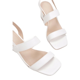 Vices Vícios 77-282-71-branco 1 Vices Vícios 77-282-71-branco 1