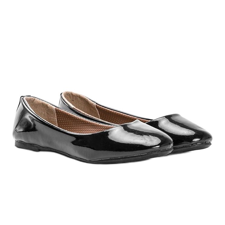 Bailarinas laqueadas de preto da Sexta Avenida 1