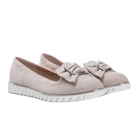 Mocassins bege com laço Nausura 1
