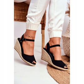 Sandálias femininas em cunha trançada Big Star Black DD274A209 preto 3