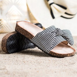 Sandália às riscas Vinceza branco preto 1