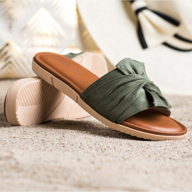 Chinelos de camurça VINCEZA verde 1